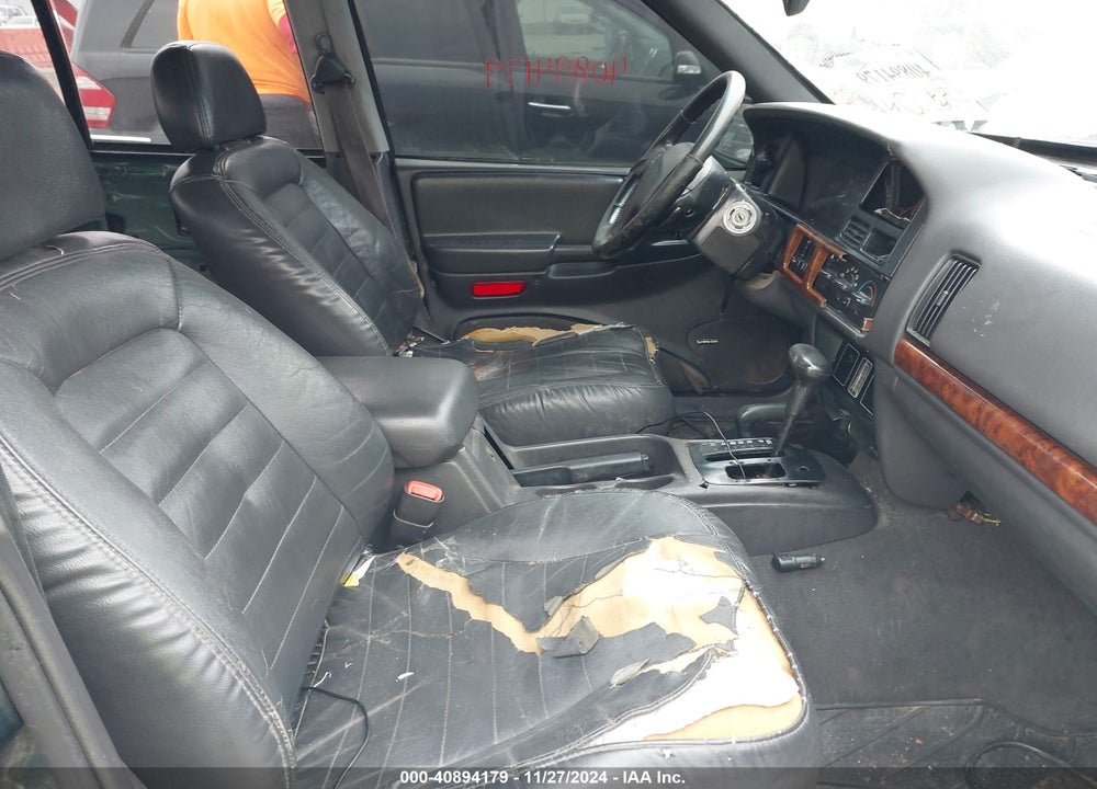1998 JEEP GRAND CHEROKEE LAREDO VIN: 1J4GZ48S8WC210610