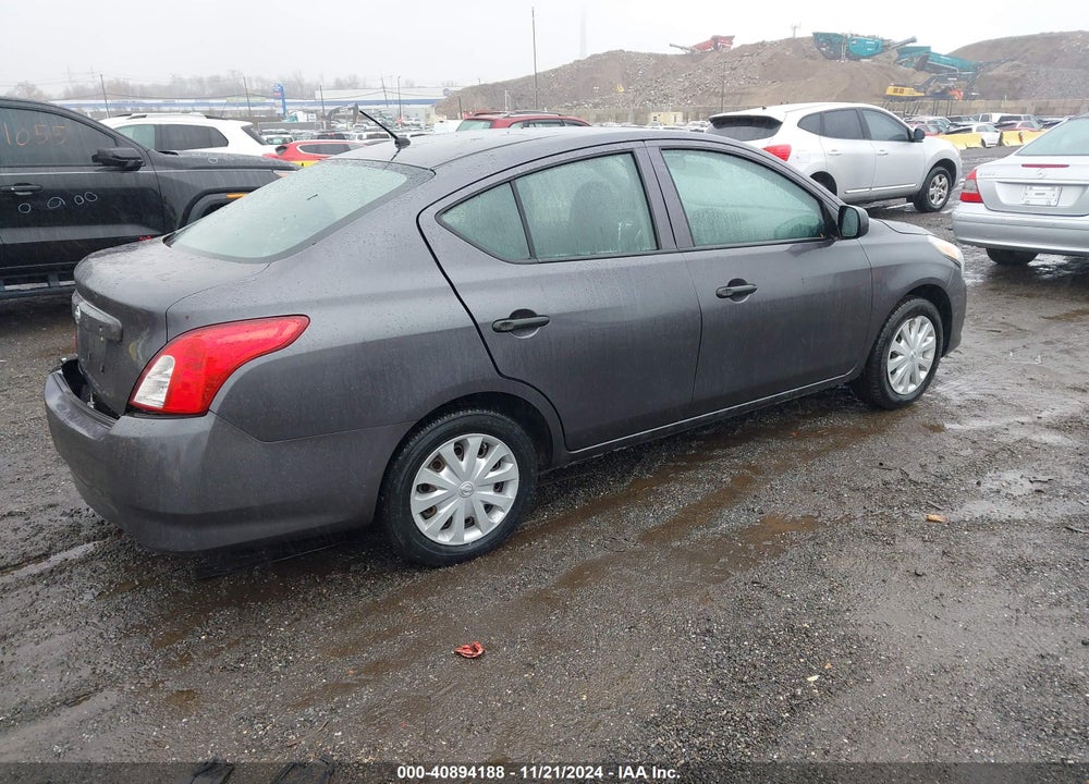 2015 NISSAN VERSA 1.6 S+ VIN: 3N1CN7AP9FL854924