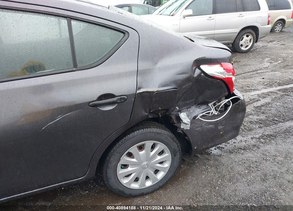 2015 NISSAN VERSA 1.6 S+ VIN: 3N1CN7AP9FL854924