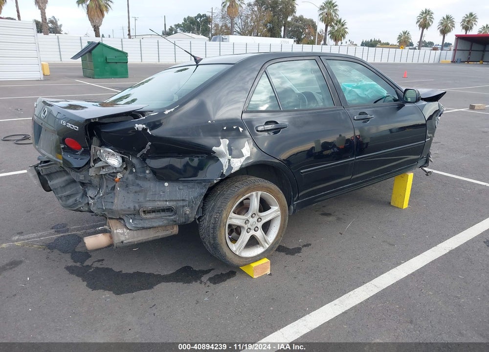 2001 LEXUS IS 300 VIN: JTHBD182610028149