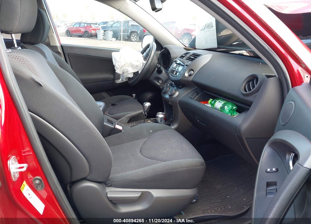 2011 TOYOTA RAV4 SPORT VIN: JTMRK4DV1B5102847