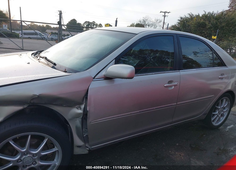 2005 TOYOTA CAMRY XLE V6 VIN: 4T1BF30K95U606970