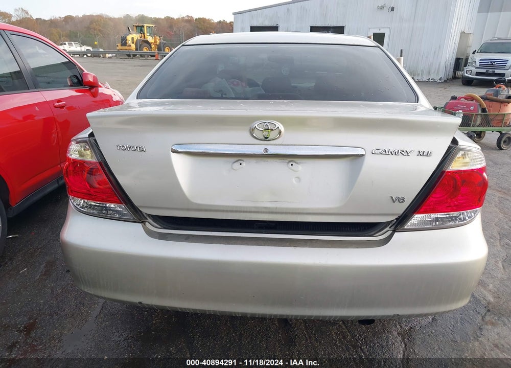 2005 TOYOTA CAMRY XLE V6 VIN: 4T1BF30K95U606970
