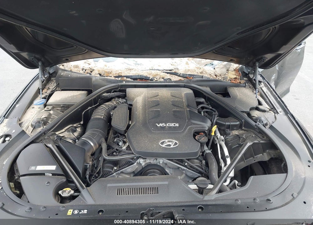 2016 HYUNDAI GENESIS 3.8 VIN: KMHGN4JE4GU107939