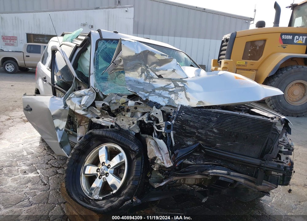 2011 FORD ESCAPE XLT VIN: 1FMCU9D74BKA86638