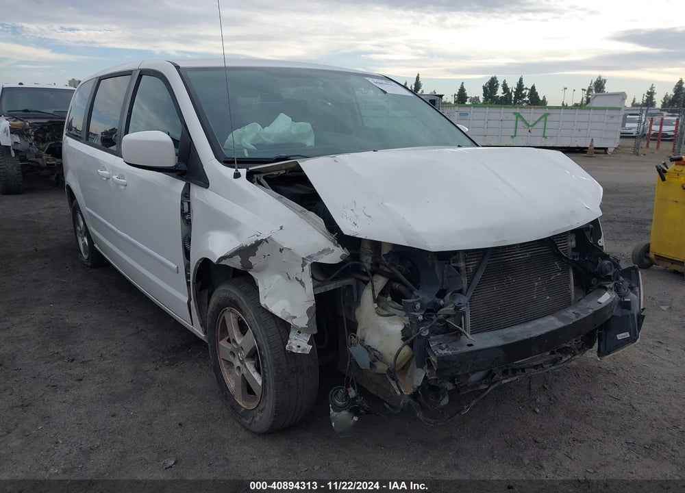 2008 DODGE GRAND CARAVAN SXT VIN: 1D8HN54P88B135687
