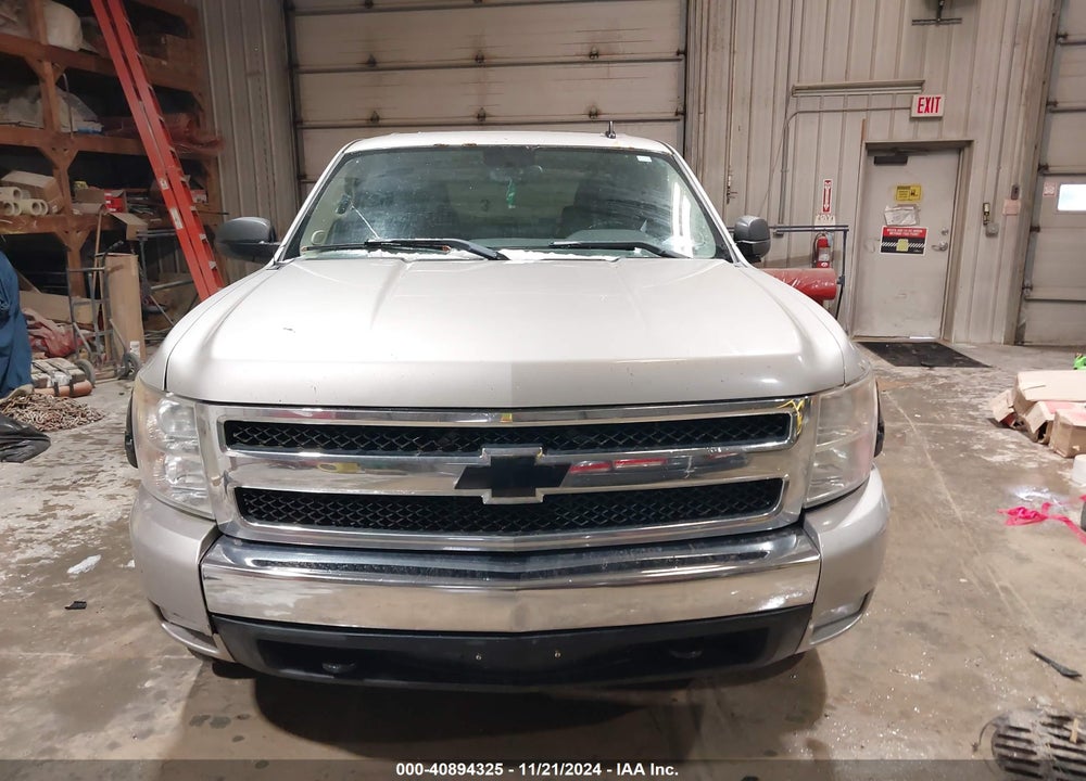 2008 CHEVROLET SILVERADO 1500 LT1 VIN: 3GCEK13388G179732