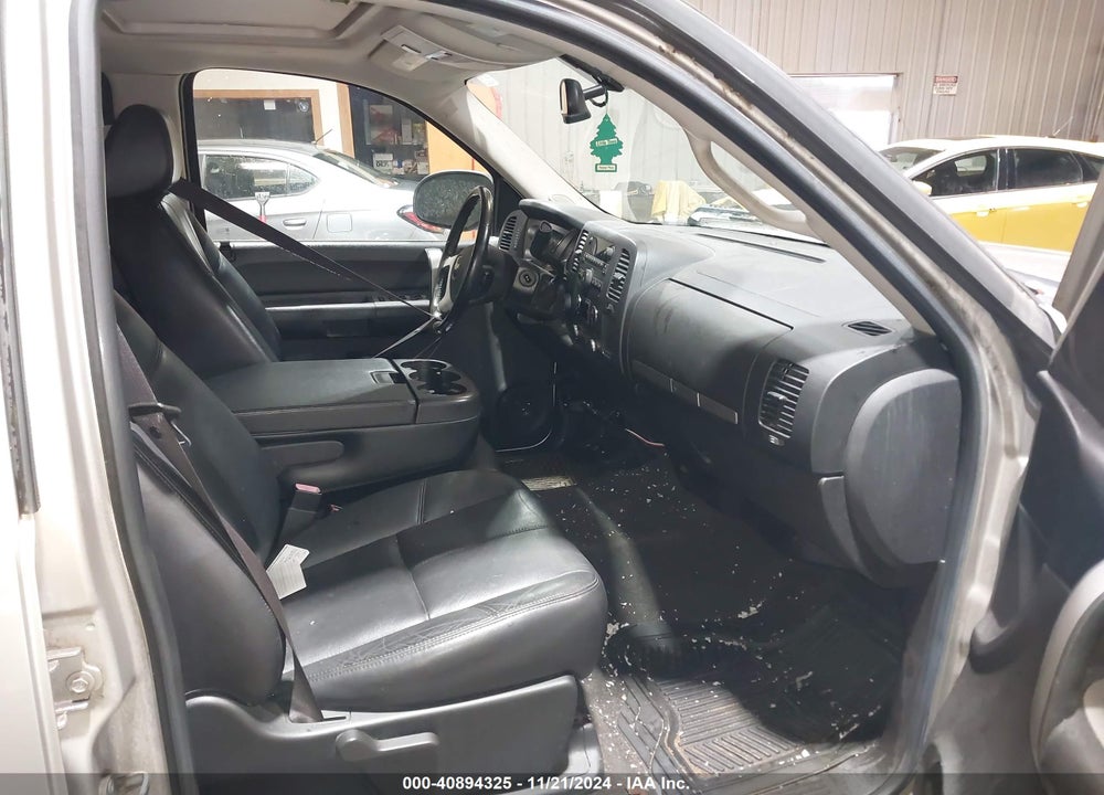 2008 CHEVROLET SILVERADO 1500 LT1 VIN: 3GCEK13388G179732