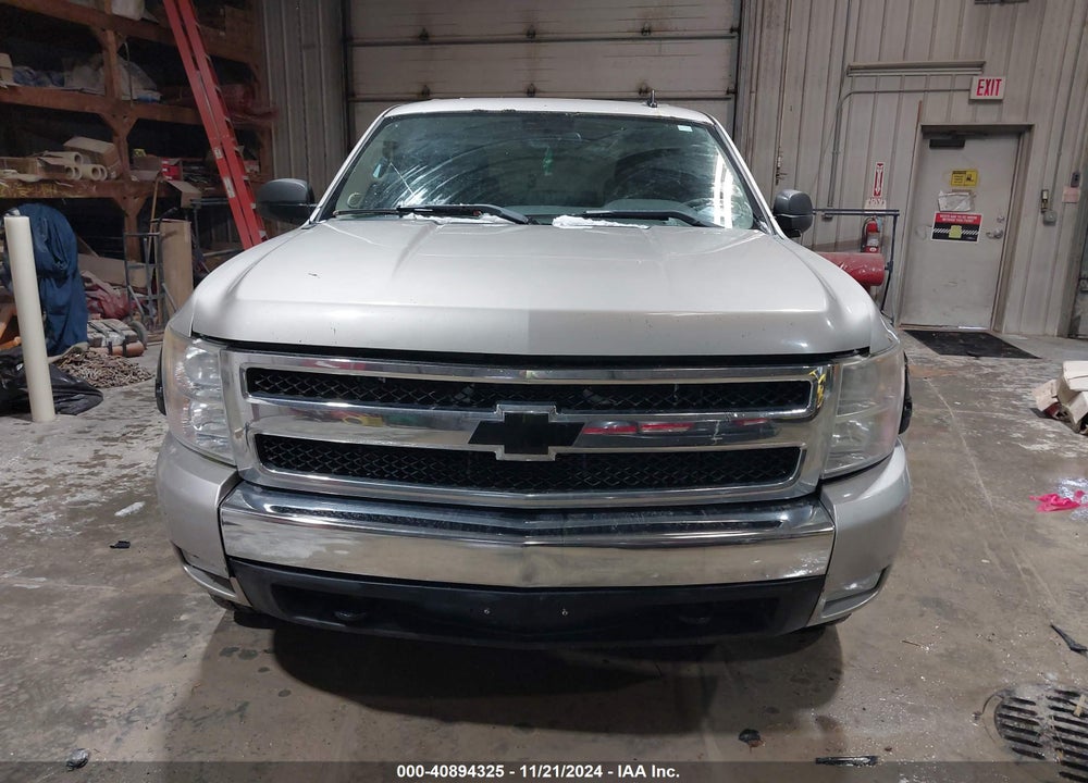 2008 CHEVROLET SILVERADO 1500 LT1 VIN: 3GCEK13388G179732