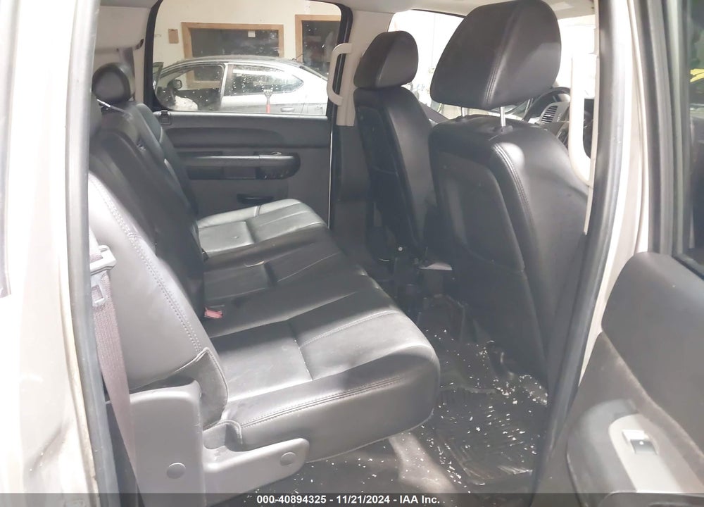 2008 CHEVROLET SILVERADO 1500 LT1 VIN: 3GCEK13388G179732