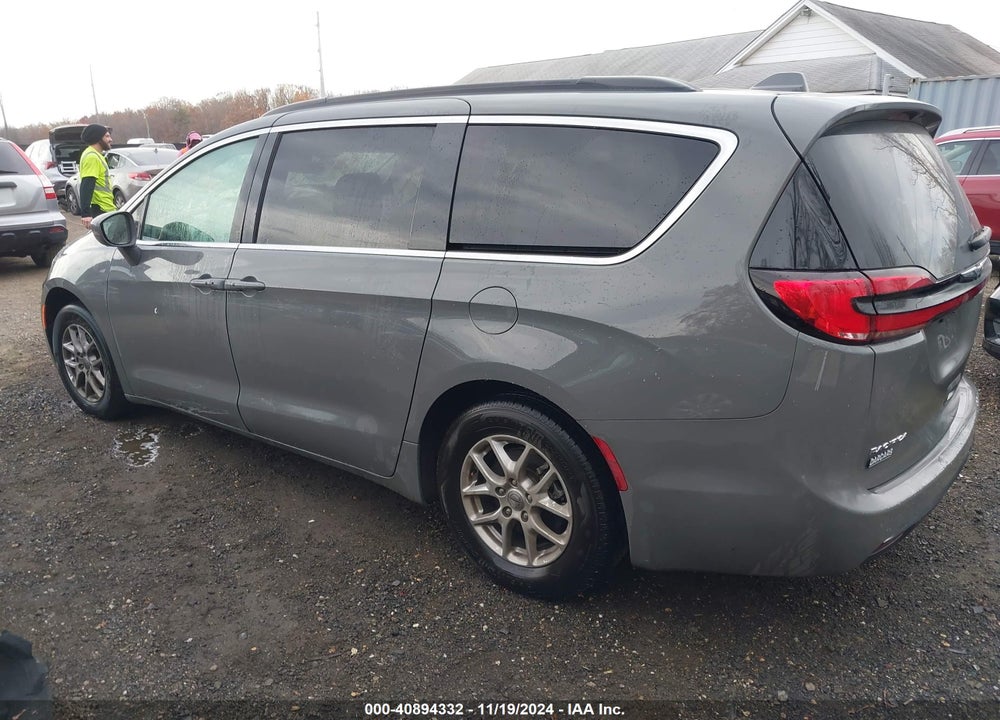 2022 CHRYSLER PACIFICA TOURING L VIN: 2C4RC1BG8NR169811