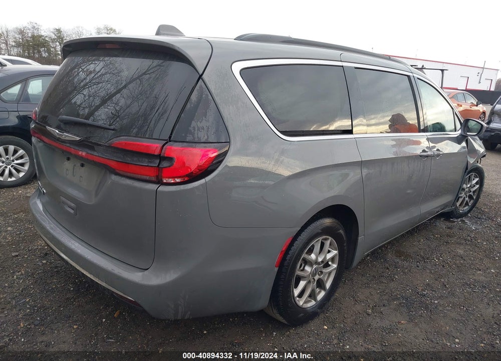 2022 CHRYSLER PACIFICA TOURING L VIN: 2C4RC1BG8NR169811