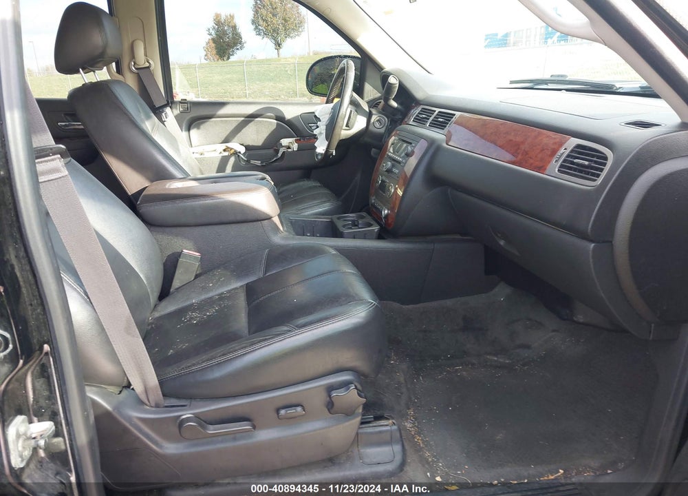 2013 CHEVROLET TAHOE LT VIN: 1GNSKBE05DR234814