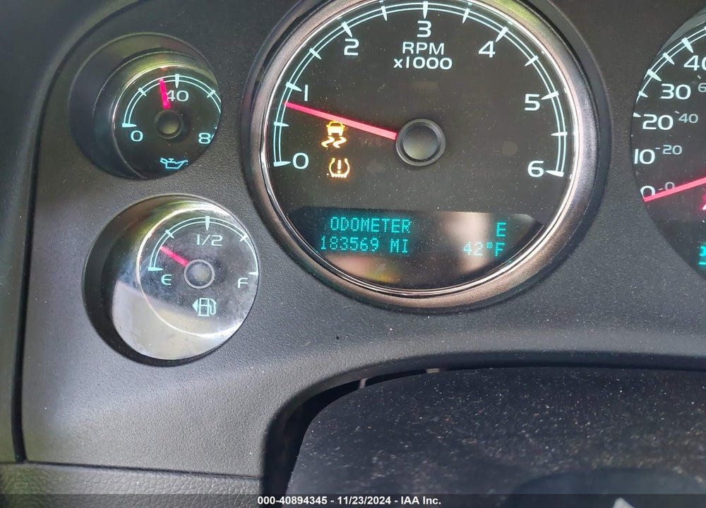 2013 CHEVROLET TAHOE LT VIN: 1GNSKBE05DR234814