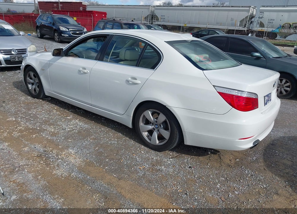2008 BMW 528I VIN: WBANU53558CT15544