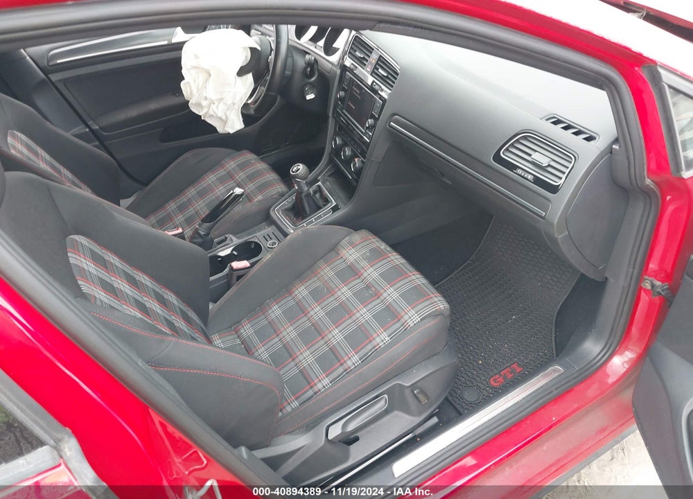 2018 VOLKSWAGEN GOLF GTI 2.0T AUTOBAHN/2.0T S/2.0T SE VIN: 3VW547AU0JM276114