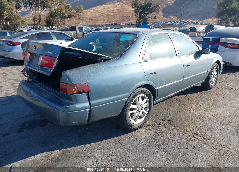 2000 TOYOTA CAMRY XLE V6 VIN: JT2BF28K9Y0271345