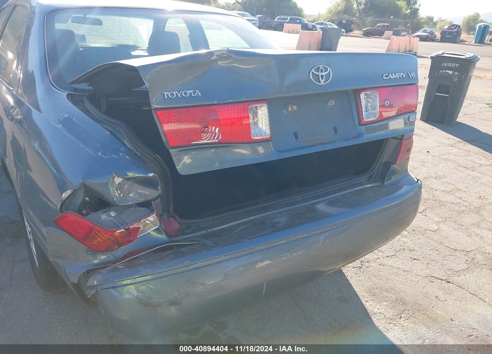 2000 TOYOTA CAMRY XLE V6 VIN: JT2BF28K9Y0271345