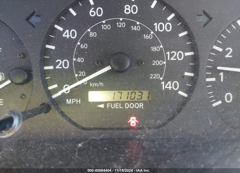2000 TOYOTA CAMRY XLE V6 VIN: JT2BF28K9Y0271345