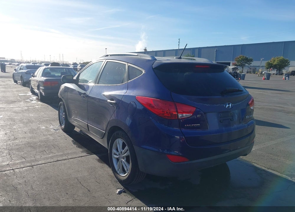 2010 HYUNDAI TUCSON GLS VIN: KM8JU3AC9AU056527