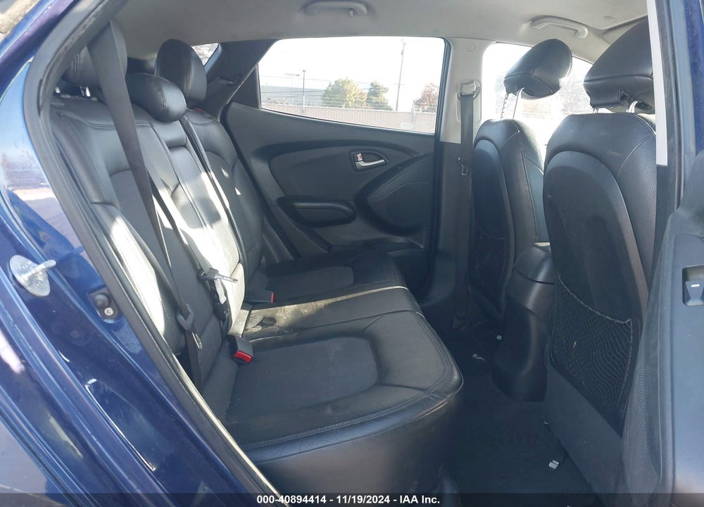 2010 HYUNDAI TUCSON GLS VIN: KM8JU3AC9AU056527