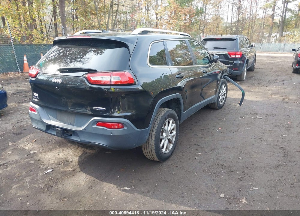 2015 JEEP CHEROKEE LATITUDE VIN: 1C4PJMCB4FW596011
