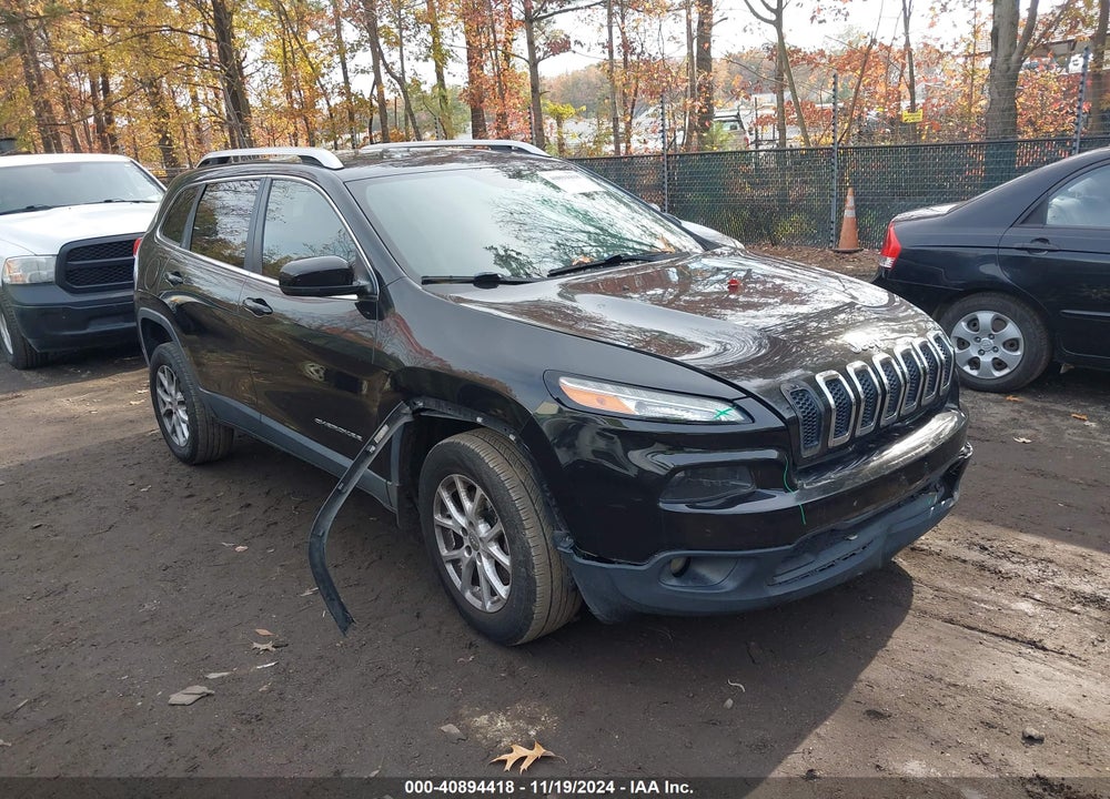 2015 JEEP CHEROKEE LATITUDE VIN: 1C4PJMCB4FW596011