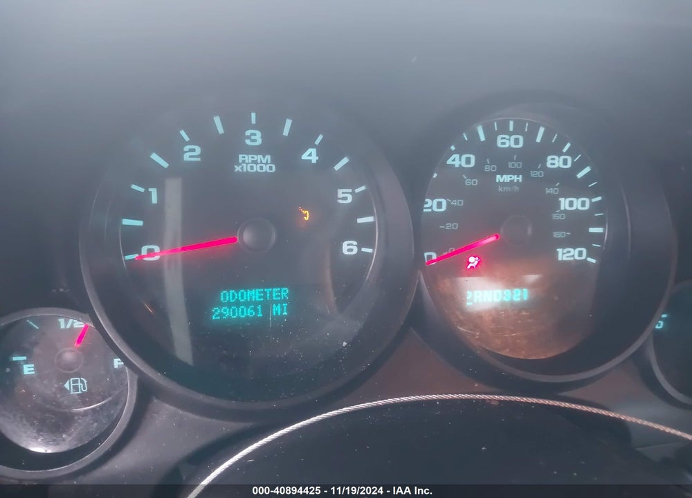 2009 CHEVROLET SILVERADO 1500 WORK TRUCK VIN: 1GCEK14039Z175688
