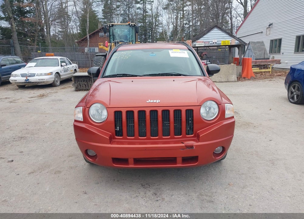 2008 JEEP COMPASS SPORT VIN: 1J8FF47W58D714522