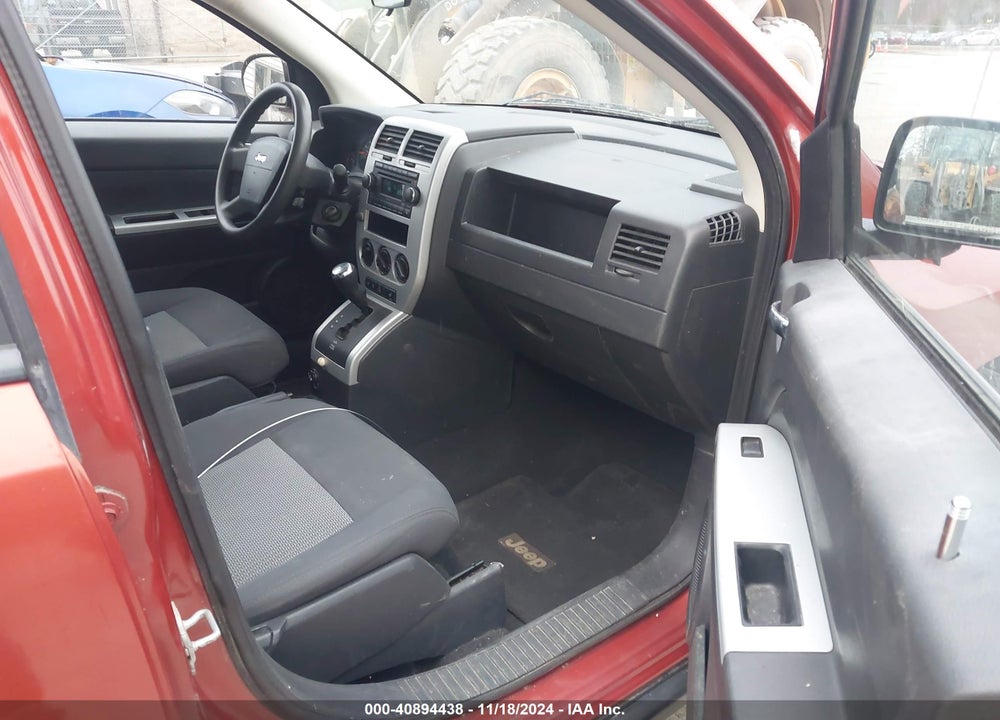 2008 JEEP COMPASS SPORT VIN: 1J8FF47W58D714522