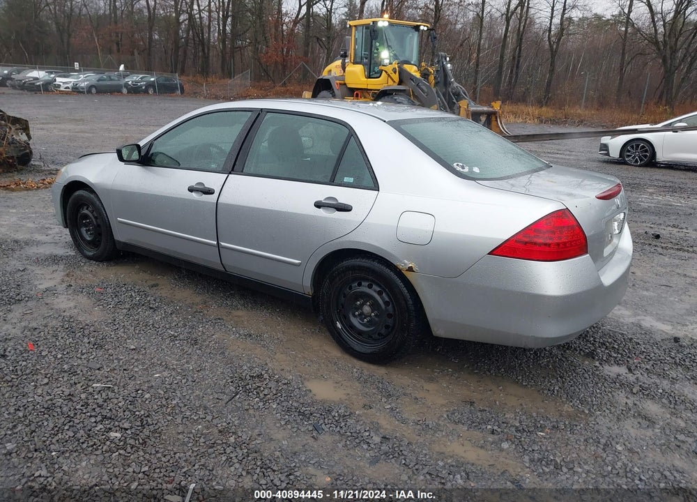 2007 HONDA ACCORD 2.4 VP VIN: 1HGCM561X7A088639