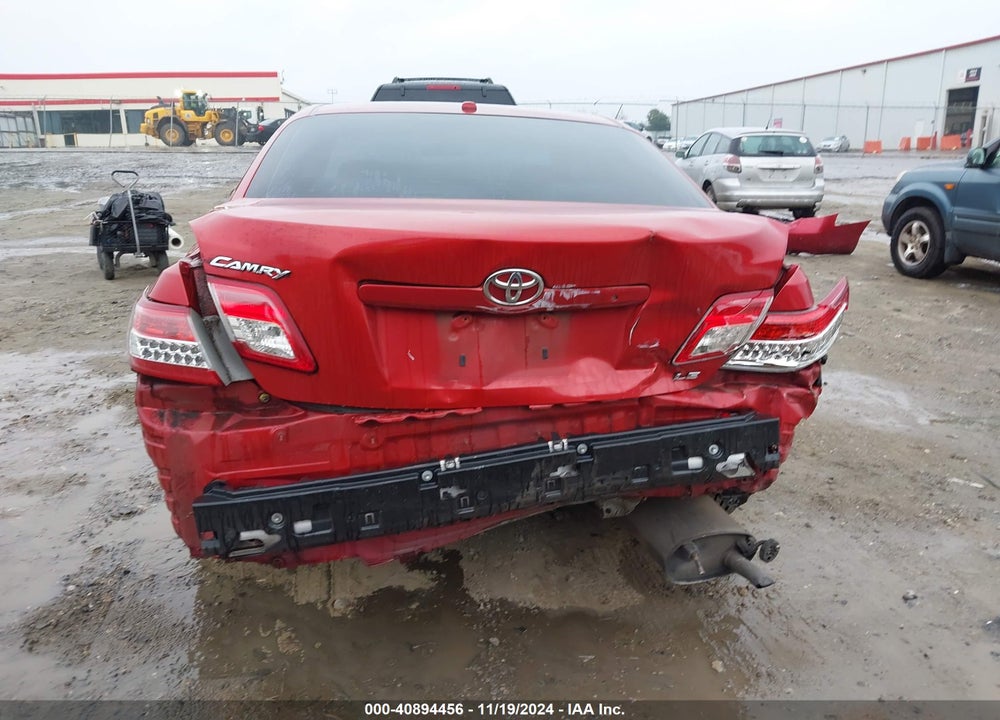 2011 TOYOTA CAMRY LE VIN: 4T1BF3EK5BU633457