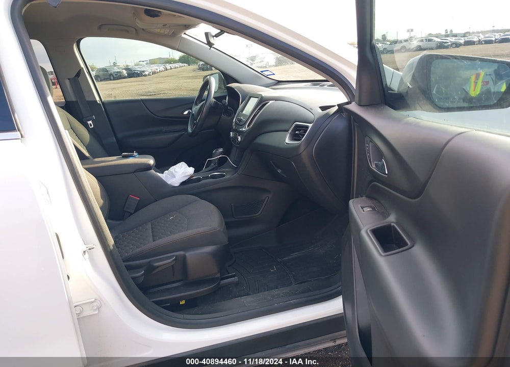 2018 CHEVROLET EQUINOX LT VIN: 2GNAXKEX3J6252343