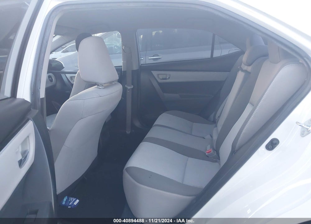 2019 TOYOTA COROLLA LE VIN: 5YFBURHE1KP925946
