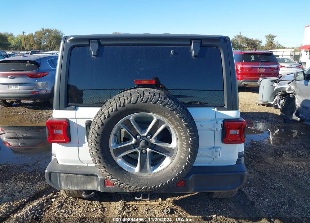 2018 JEEP WRANGLER UNLIMITED SAHARA 4X4 VIN: 1C4HJXEG6JW193414