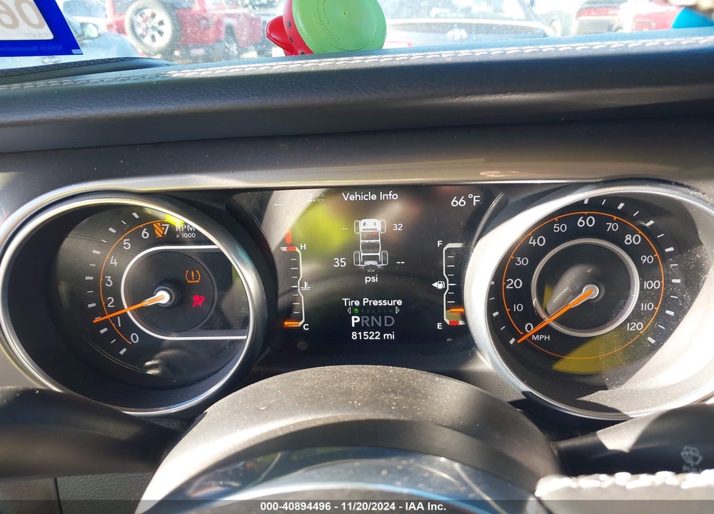 2018 JEEP WRANGLER UNLIMITED SAHARA 4X4 VIN: 1C4HJXEG6JW193414