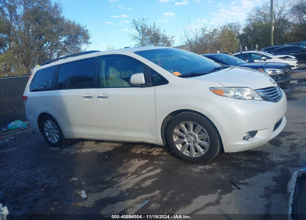 2011 TOYOTA SIENNA XLE LIMITED VIN: 5TDYK3DC8BS048431