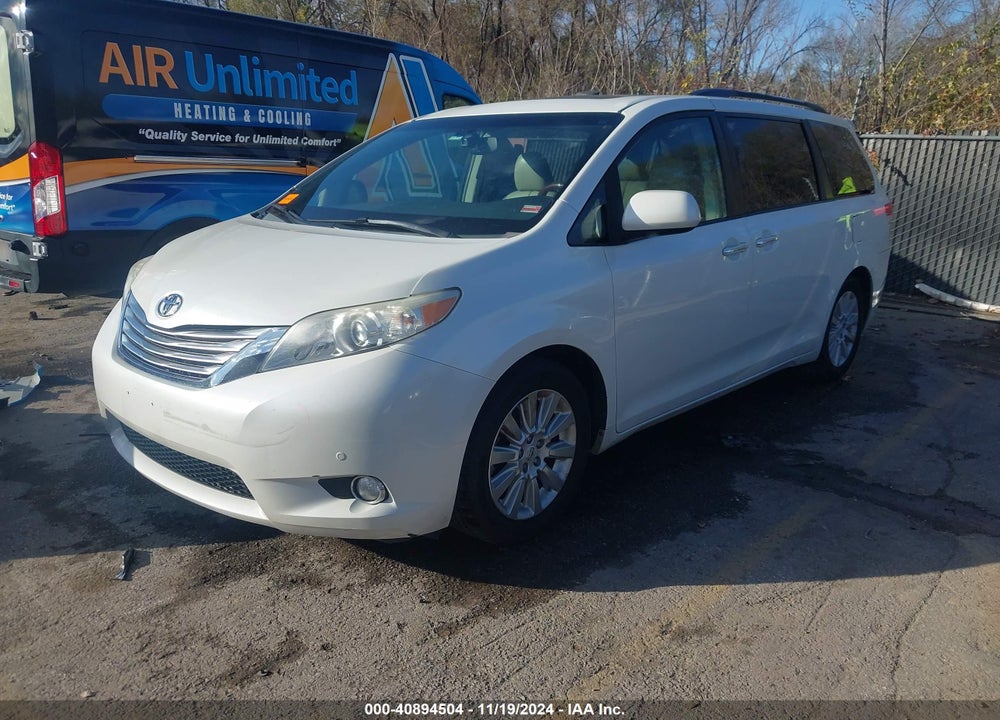 2011 TOYOTA SIENNA XLE LIMITED VIN: 5TDYK3DC8BS048431