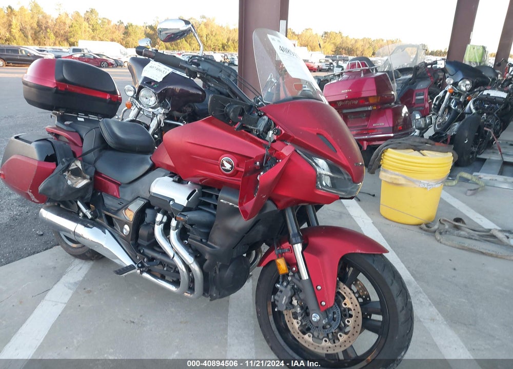 2014 HONDA CTX1300 A VIN: JH2SC745XEK000699