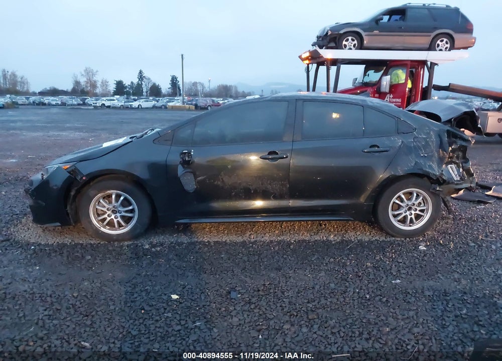 2022 TOYOTA COROLLA VIN: JTDEAMDE3NJ045869