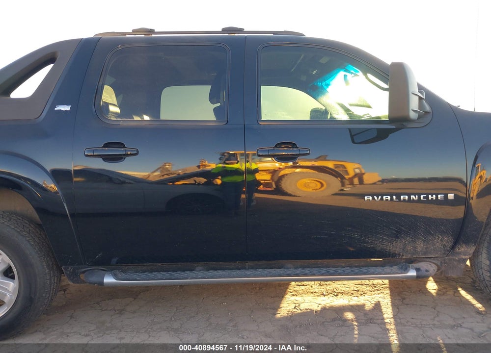 2009 CHEVROLET AVALANCHE 1500 LT2 VIN: 3GNFK22009G166368