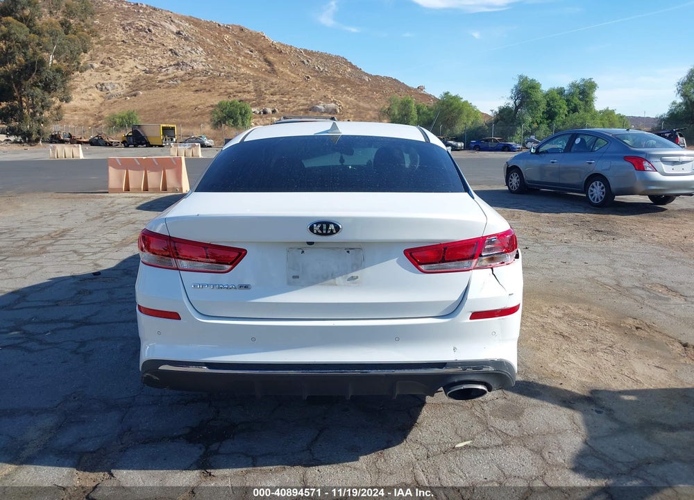 2019 KIA OPTIMA LX VIN: 5XXGT4L34KG321429