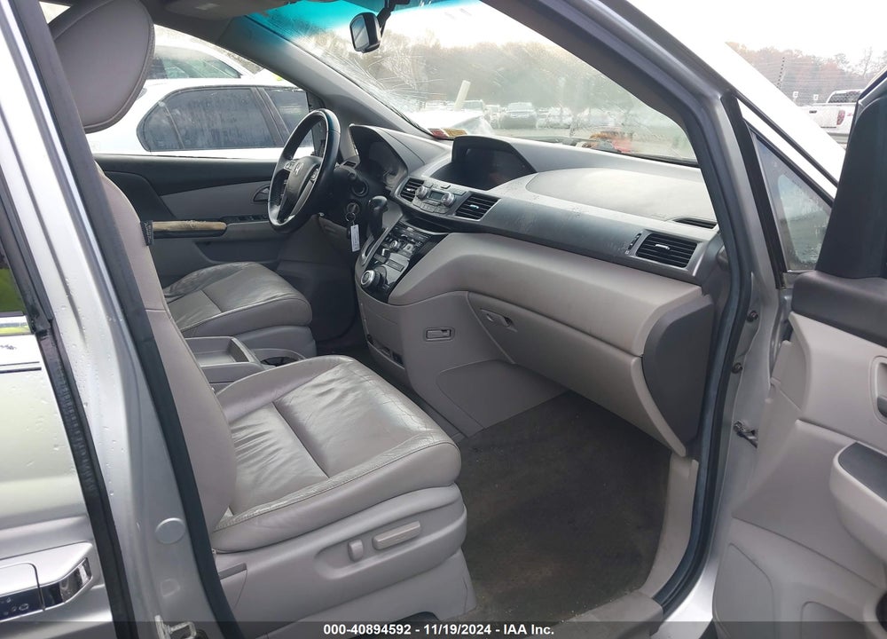2011 HONDA ODYSSEY EX-L VIN: 5FNRL5H6XBB088483