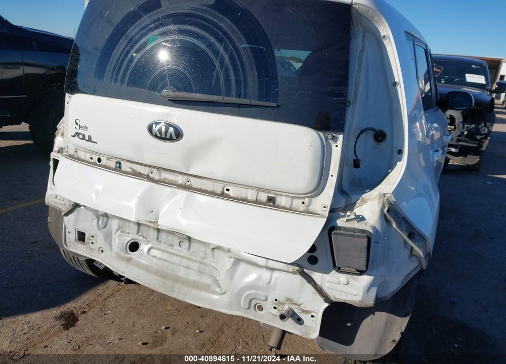 2019 KIA SOUL VIN: KNDJP3A52K7637302