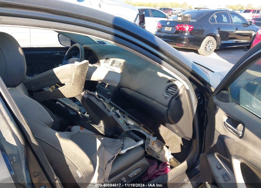 2007 LEXUS IS 250 VIN: JTHBK262X75050553