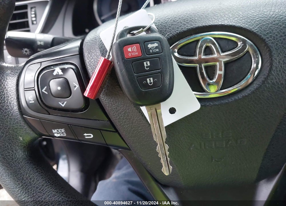 2016 TOYOTA CAMRY VIN: 4T4BF1FK6GR543573