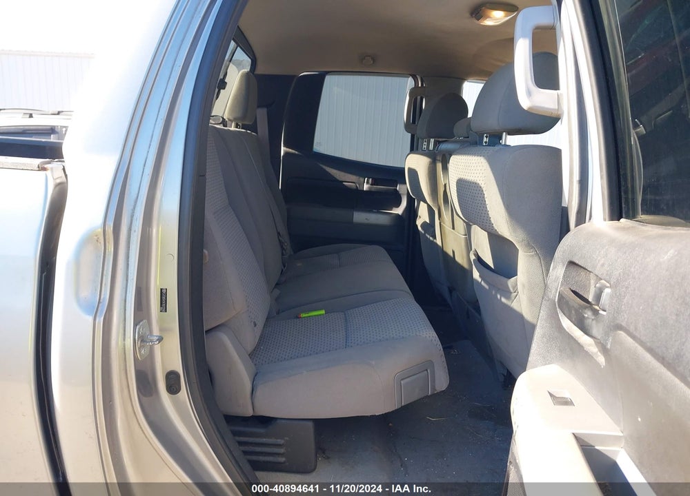 2007 TOYOTA TUNDRA SR5 5.7L V8 VIN: 5TFBV54147X012048