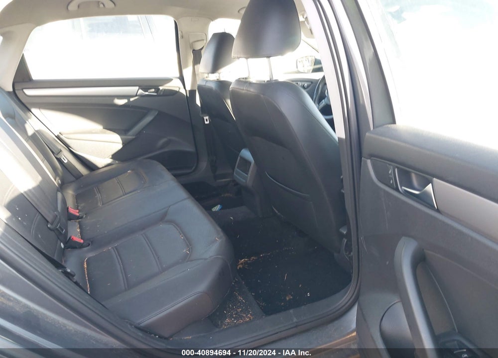 2014 VOLKSWAGEN PASSAT VIN: 1VWAT7A39EC026774