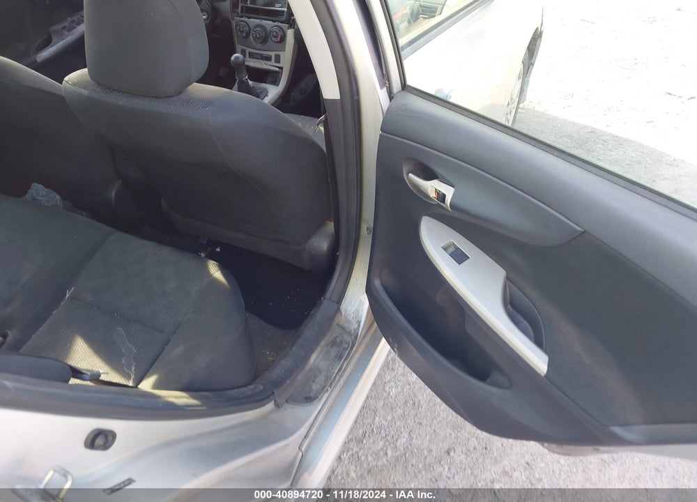 2010 TOYOTA COROLLA S VIN: 2T1BU4EE8AC389535