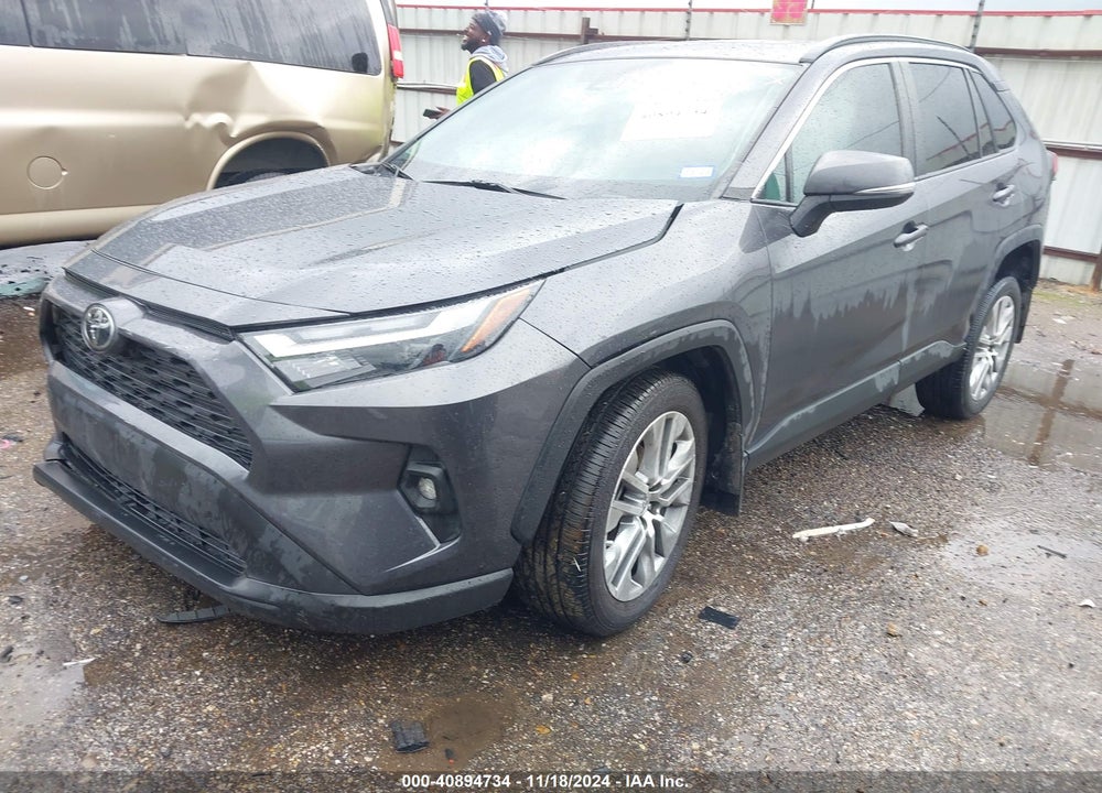 2022 TOYOTA RAV4 XLE PREMIUM VIN: 2T3C1RFV5NC195468